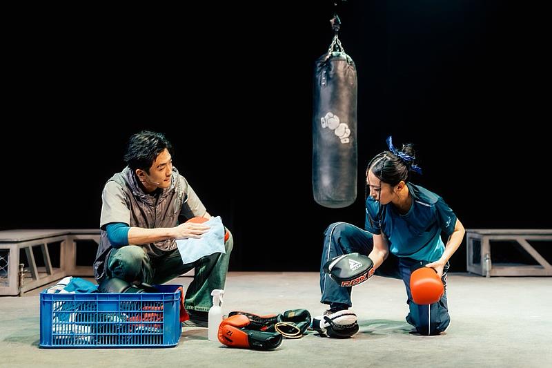 《One Two Punch 痛感一擊》集結許照慈、吳知豫、管罄、顏辰歡、鍾政均、謝孟庭等雙卡司陣容，精彩飆戲。(攝影：楊詠裕)