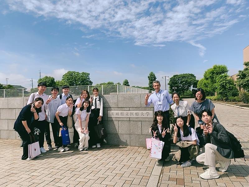 高雄醫學大學學生至日本茨城大學實習