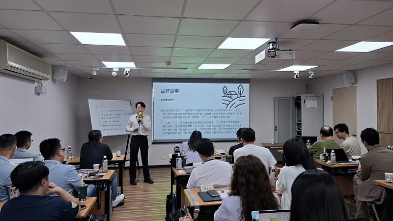學員DEMO席源股份有限公司黃偉哲總經理