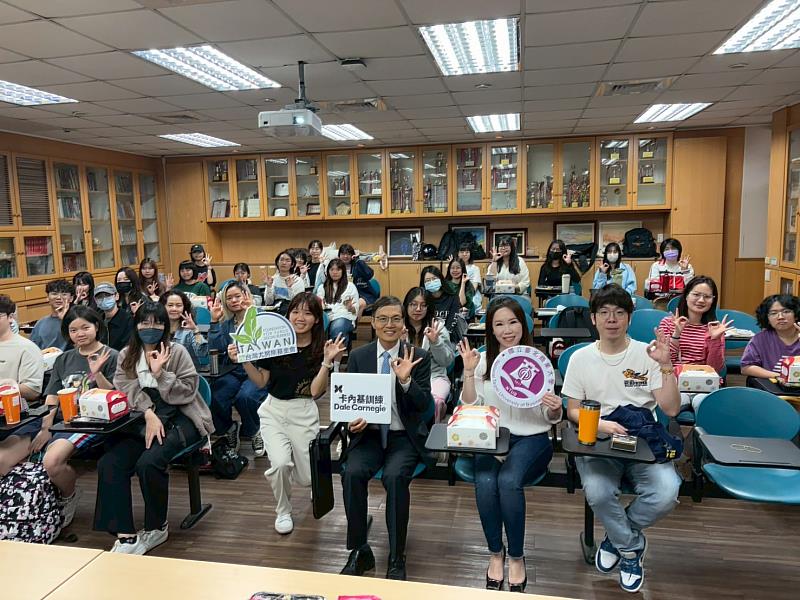 第五屆台灣尤努斯創新獎—國立臺北商業大學校園巡迴說明會。