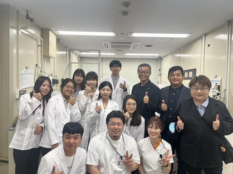 昭和大學齒科醫院齒科技工室參訪