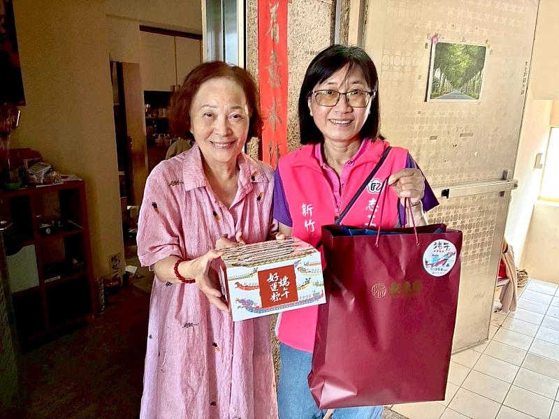 關懷不間斷！竹市府攜手志工團體端午前夕送暖關懷362位獨居長輩