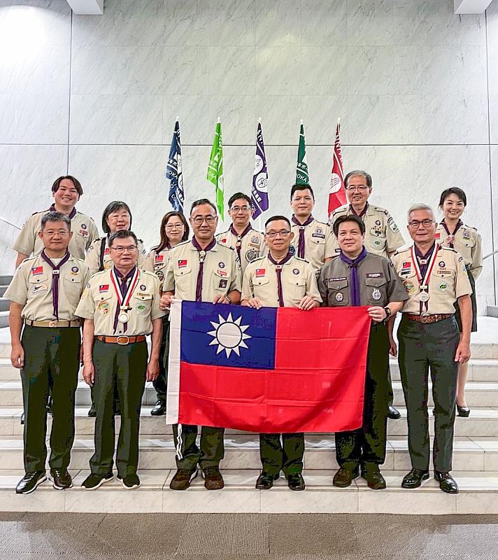臺灣童軍代表團在福岡會場合影。（圖／淡江大學提供）
