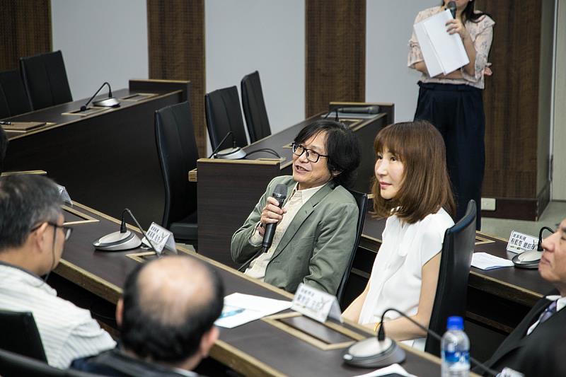 身為海大校友的伍幼邨經理勉勵同學保持進取心