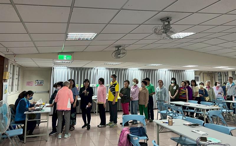 金竹里金竹市民活動中心辦理大腸癌篩檢服務