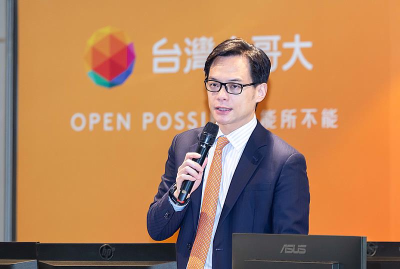 台灣大透過併購台灣之星，邁入千萬行動用戶的嶄新階段，並提前完成網路整併和系統整合，在Telco+Tech策略推動下，實現合併綜效，113年合併營收達1,994億元，年增9%，EBITDA達425億元，年增19%，雙雙創下歷史新高。