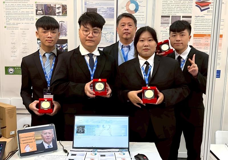同樣榮獲金牌的作品《優化深度學習模型用於攝護腺癌檢測》,由資通系學生團隊研發,以AI診斷系統結合MRI醫學影像與深度學習技術,提升攝護腺癌的自動化判讀效率。