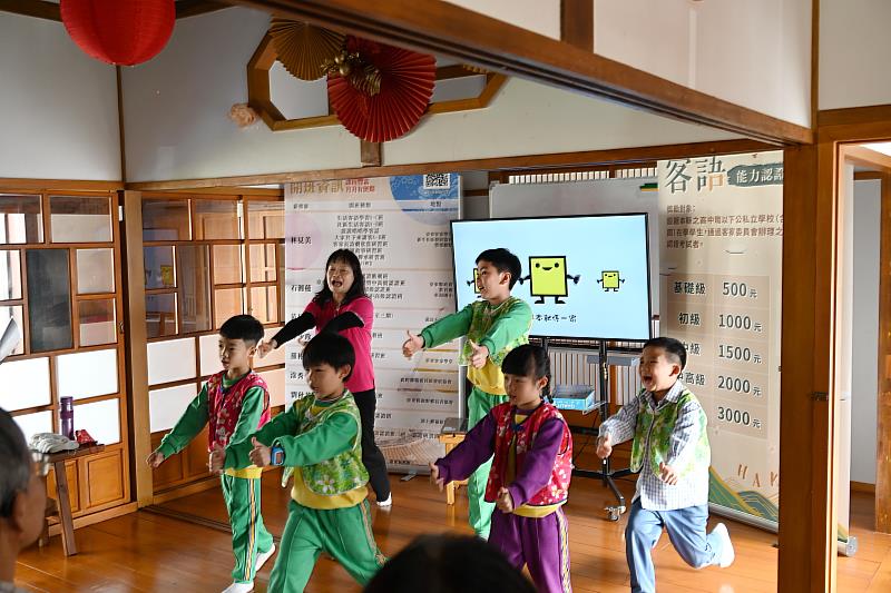 共下來講客！臺東鼓勵縣民學客語 通過客語認證 獎金最高3000元