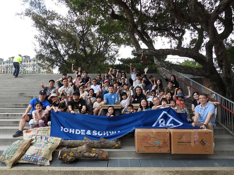 台灣羅德史瓦茲公司參與動物認養計畫，提升園內動物福祉，落實企業社會責任，共同為台灣的生物多樣性保育貢獻心力。