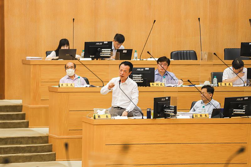 嘉義縣議會第20屆第5次定期大會，翁章梁進行施政總報告-1