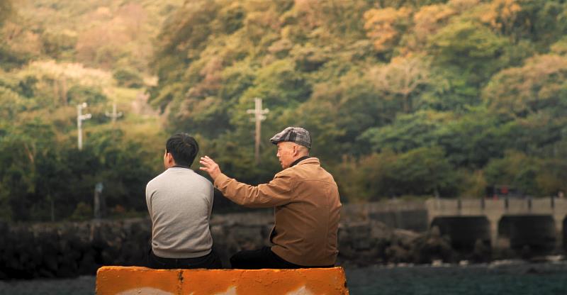 《阿公的鐵盒》榮獲第58屆美國休士頓國際影展銀獎的影片劇照 (照片/ 中國科大提供)