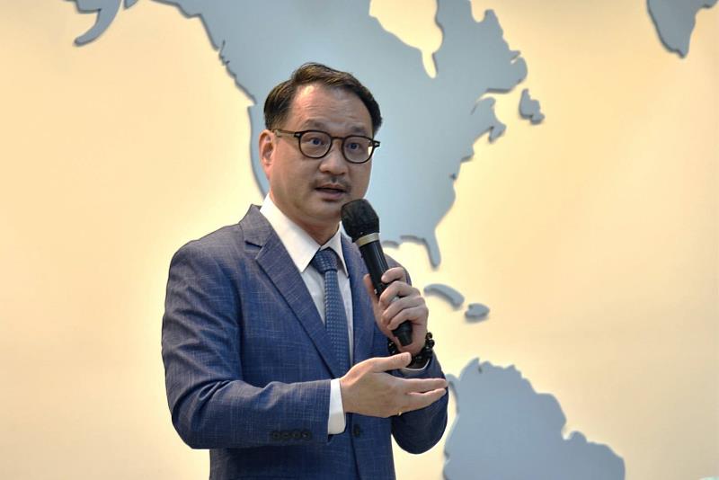 僑務委員會副委員長阮昭雄致詞
