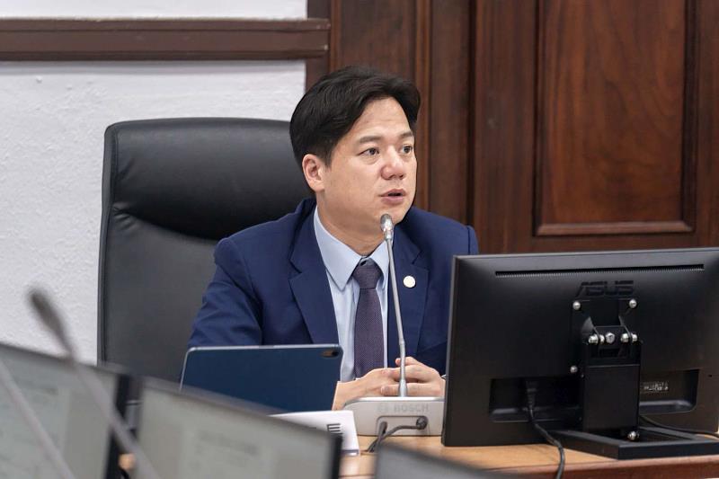 代理市長邱臣遠今日於市務會議中肯定文化局團隊。
