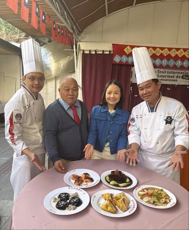 2025年「臺灣美食國際巡迴講座」智利僑校中心廚藝示範
