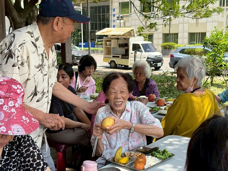 圖2.活動服務實照。