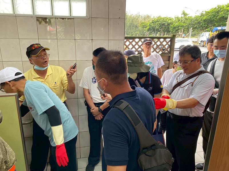 嘉義縣環保局推動性別友善廁所及提升公廁清掃品質-1