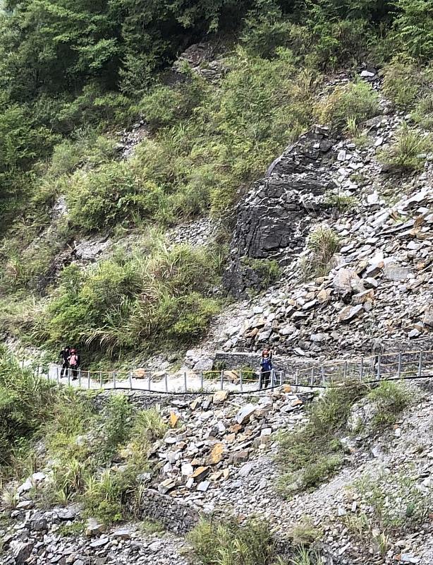 三天兩夜「翻越石瀑挑戰自我-玉山前峰百岳輕裝隊」熱烈招募中