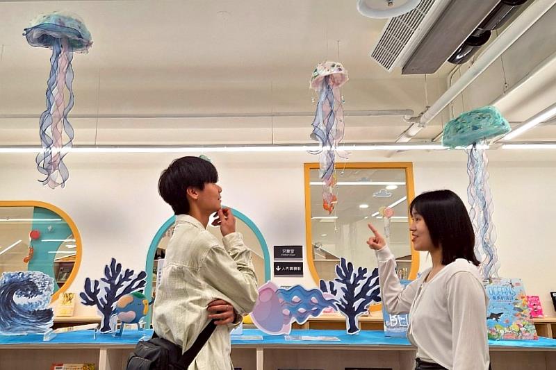 海大文創系謝佳文同學解說設計作品