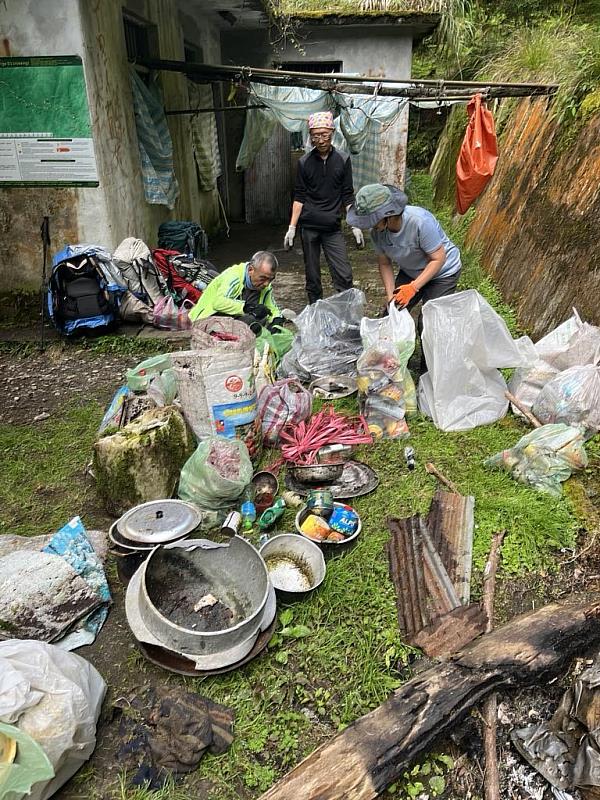 整理瑞穗林道28K工寮環境