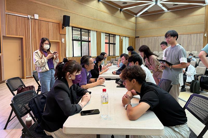 南大數位系與校友中心共築職涯橋梁 攜手企業開啟實習契機