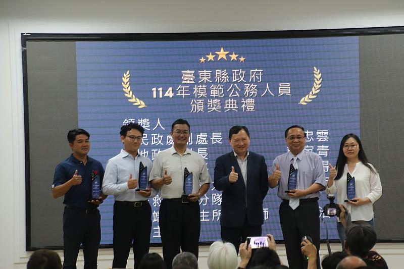 民政處高忠雲副處長等5人獲114年模範公務人員 今公開表揚 熱氣球自由飛獎勵點燃榮耀時刻