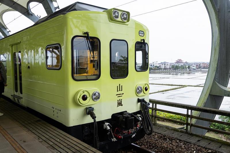 即日起至6月30日使用HAPPY GO App綁定發票載具新會員，有機會抽人氣花東縱谷列車「山嵐號」雙人車票