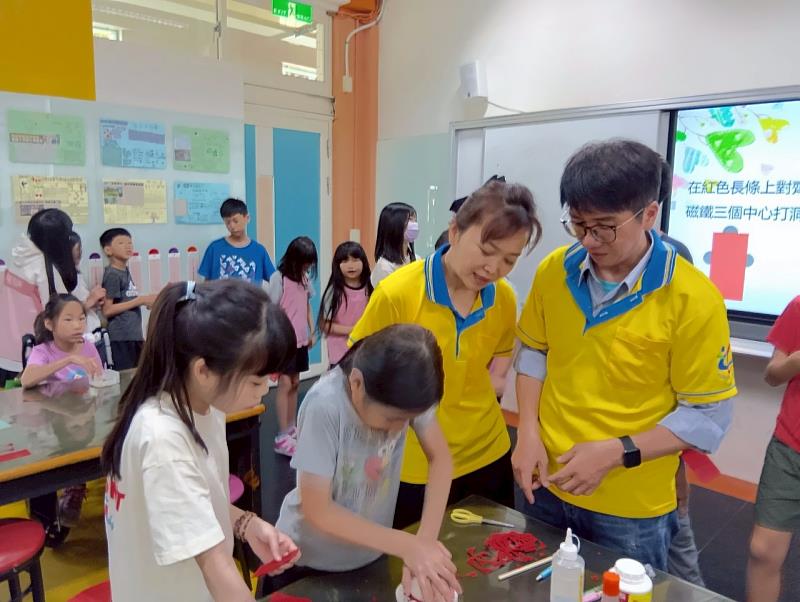 「愛・分享」聚光計畫 頒贈禮物儀式，圓滿落幕