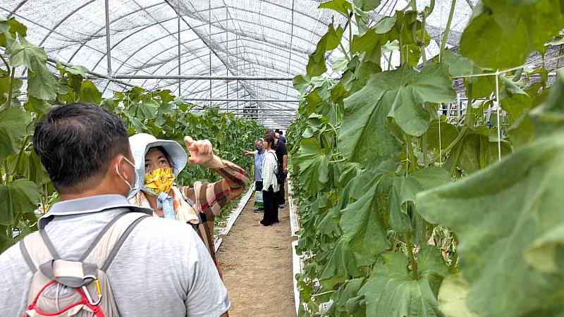 嘉義縣國本學堂首屆學員轉型成功 成為智慧農業領航員