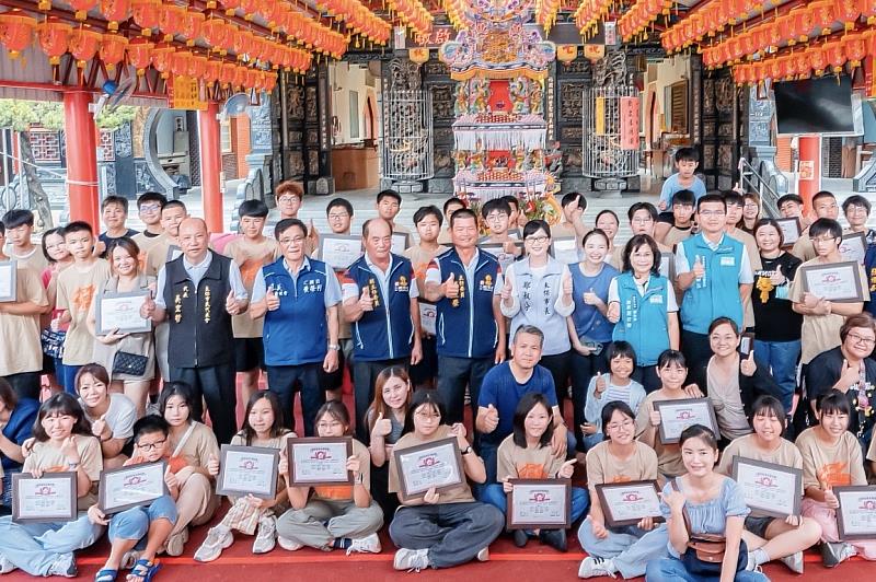 太保新世代青少年最佳成年禮，衛生局引導拒菸宣誓！
