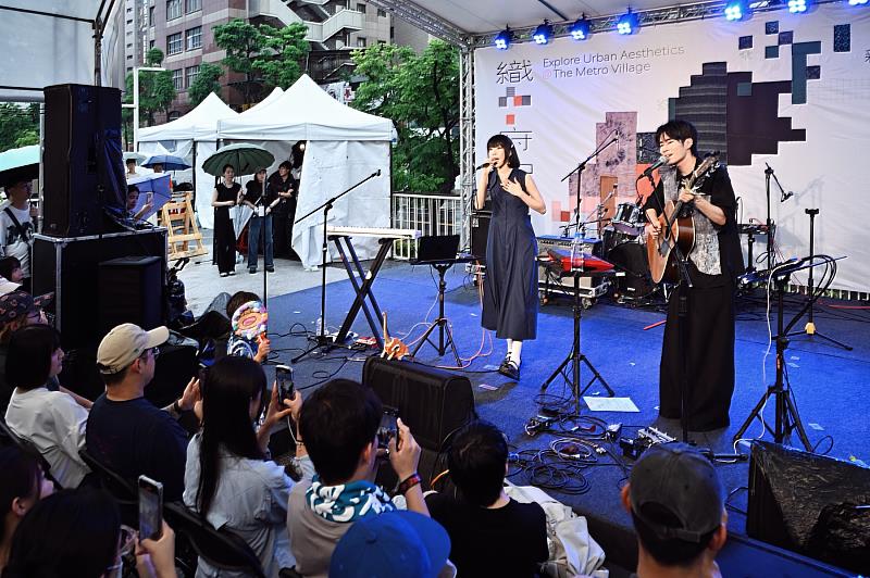 活動以「永續」為主題，除有知名樂團演出，還有永續市集、藝文表演、永續工作坊、永續藝術作品展示等。