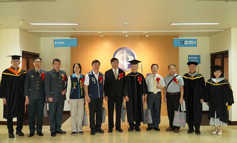 產學政界齊勉畢業生，中國科大展現國際實力與教育成果 (照片/中國科大提供)