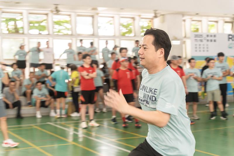 Run run折返跑PK賽。