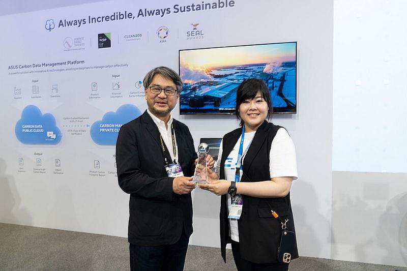 華碩電腦股份有限公司獲得 COMPUTEX 2025 永續設計獎銀獎。