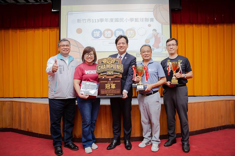 113學年度國民小學籃球聯賽，竹市大放異彩。