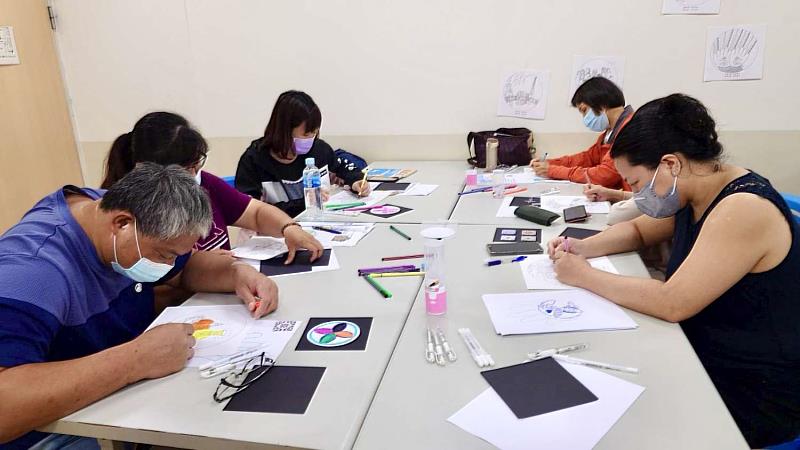 勞工大學正念舒壓工作坊-藝術療癒體驗