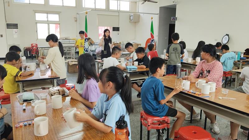 114年救國團「愛˙分享」聚光送愛 圓偏鄉學童夢想