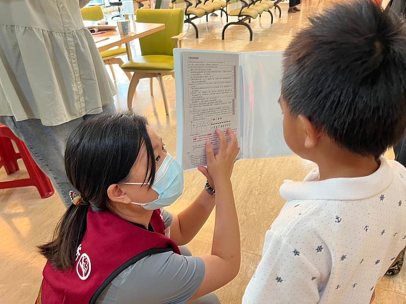 雙胞胎疫苗接種落後 臺東縣大武鄉衛生所與高醫醫師攜手補齊健康拼圖