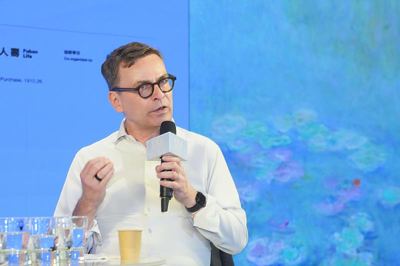 伍斯特美術館館長馬提亞斯.瓦謝克(Matthias Waschek)於記者會致詞中表示,希望大家在看完這個展覽後,不僅能進一步了解到什麼是全球化的概念,更能夠進一步去享受這些美麗的畫作。