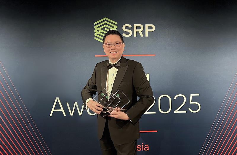 凱基證券榮獲2025年度SRP亞太三項大獎，由財富管理處主管阮建銘代表領獎。