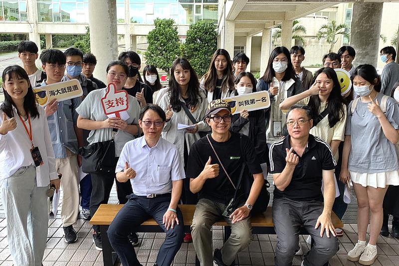 展期至7月2日，歡迎蒞臨海大細細品味藝術家筆下流轉的時光與情感