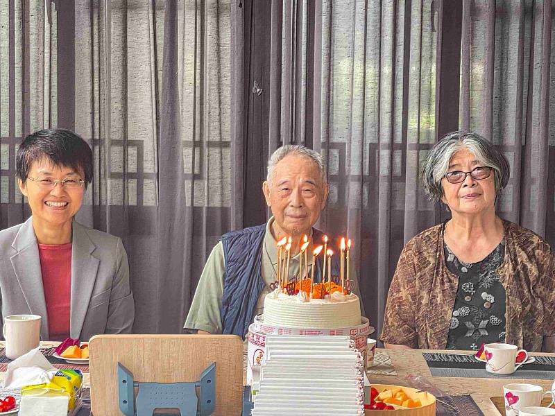 圖3李喬籲大家欣賞並保存文字本身獨特的力量
