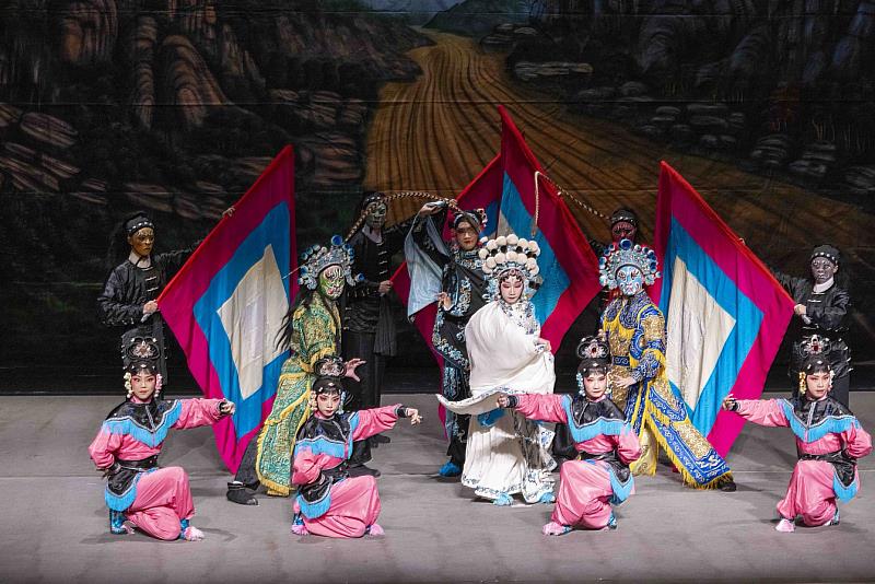 圖2 金滿圓戲劇團－「三打白骨精」奪冠