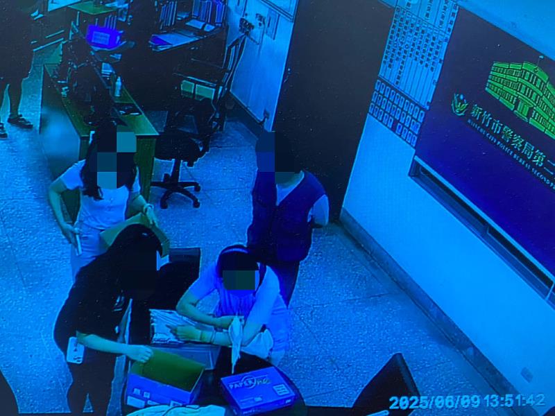 圖2.竹市走失鸚鵡經警方與市民協助順利返家