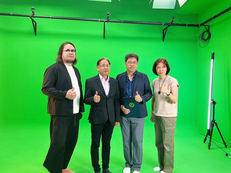 卓越正修專訪高雄建築設計師羅耕甫