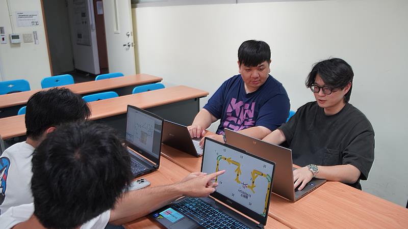興大精密所獲贈台灣西門子軟體工業高階計算流體力學 (CFD) 軟體
