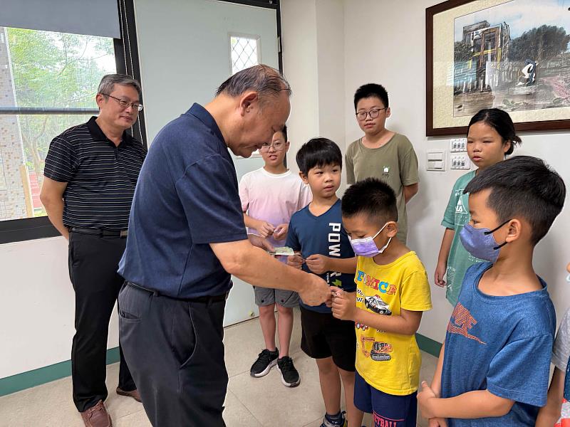 救國團台南市團委會獎勵閱讀小達人 推動校園書香風氣