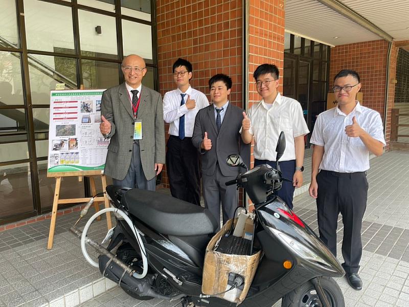 江鴻龍主任實驗室研究成果-【都會區機車行車型態與空氣污染物排放特性關聯性研究】