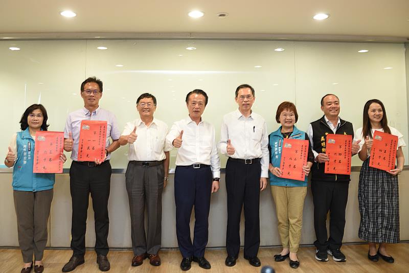 嘉義縣衛生局奪政府服務獎第3名，骨鬆肌少一條龍服務獲好評-2