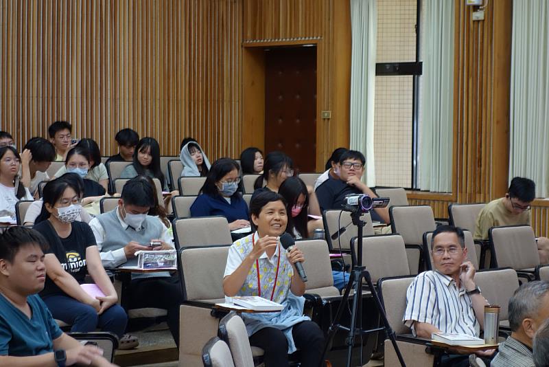 《臺南學概論》是國內首本以高等教育視角系統探討臺南人文地景與歷史文化的學術專書