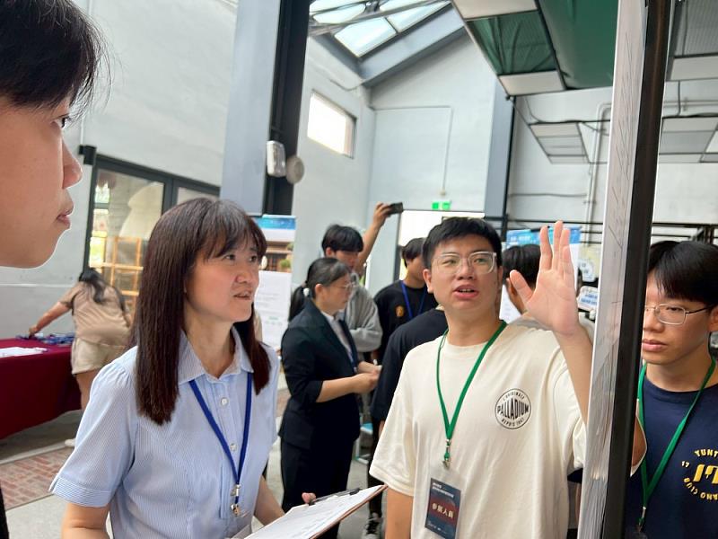 介紹成果(二)